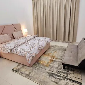  Homestay Deluxe Near Airport