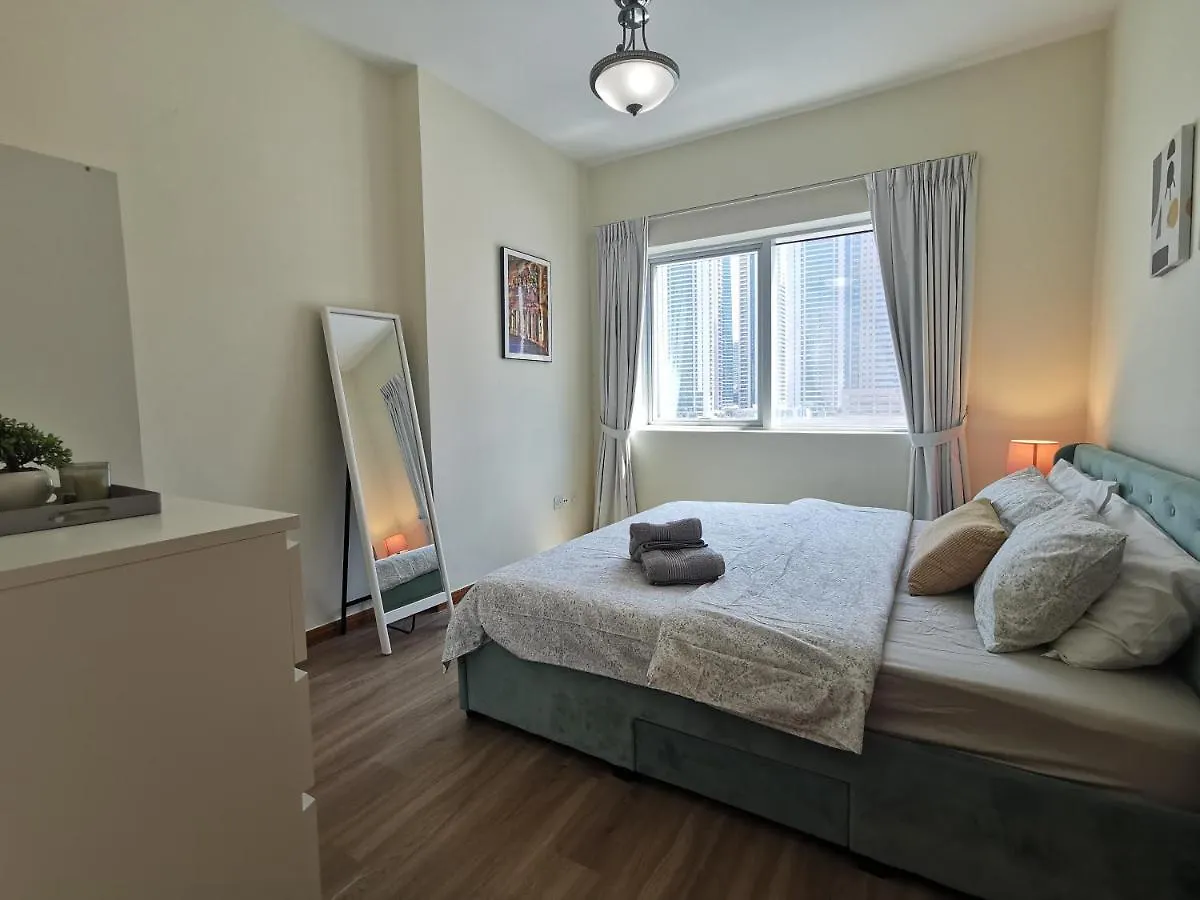 1 Bedroom Renovated Apartment In Marina Diamond 3 Close To Tram And Metro Dubai United Arab Emirates
